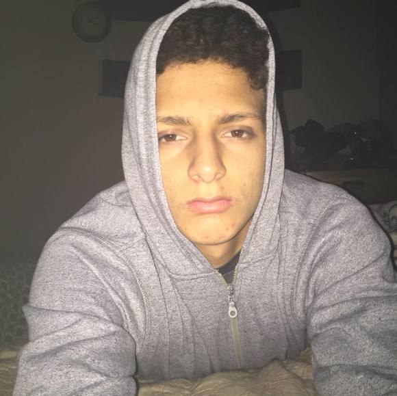 Meet your Posher, Luis - Picture 1 of 1